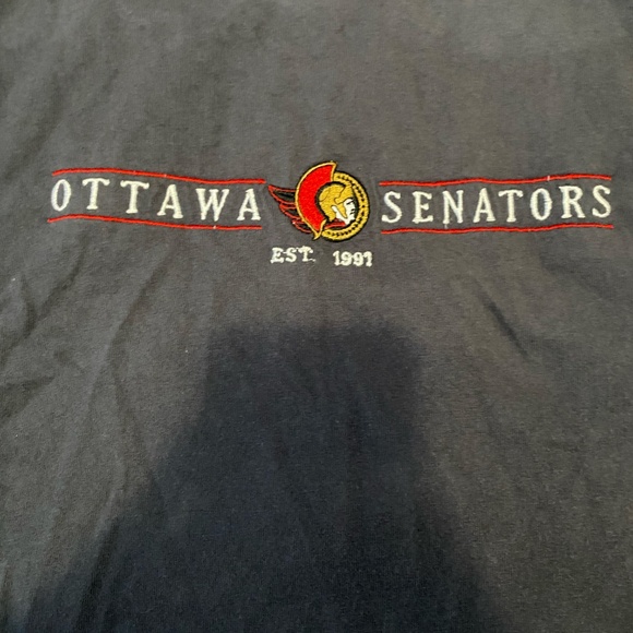Vintage Ottawa Senators Middle Logo Long Sleeve - Picture 2 of 3